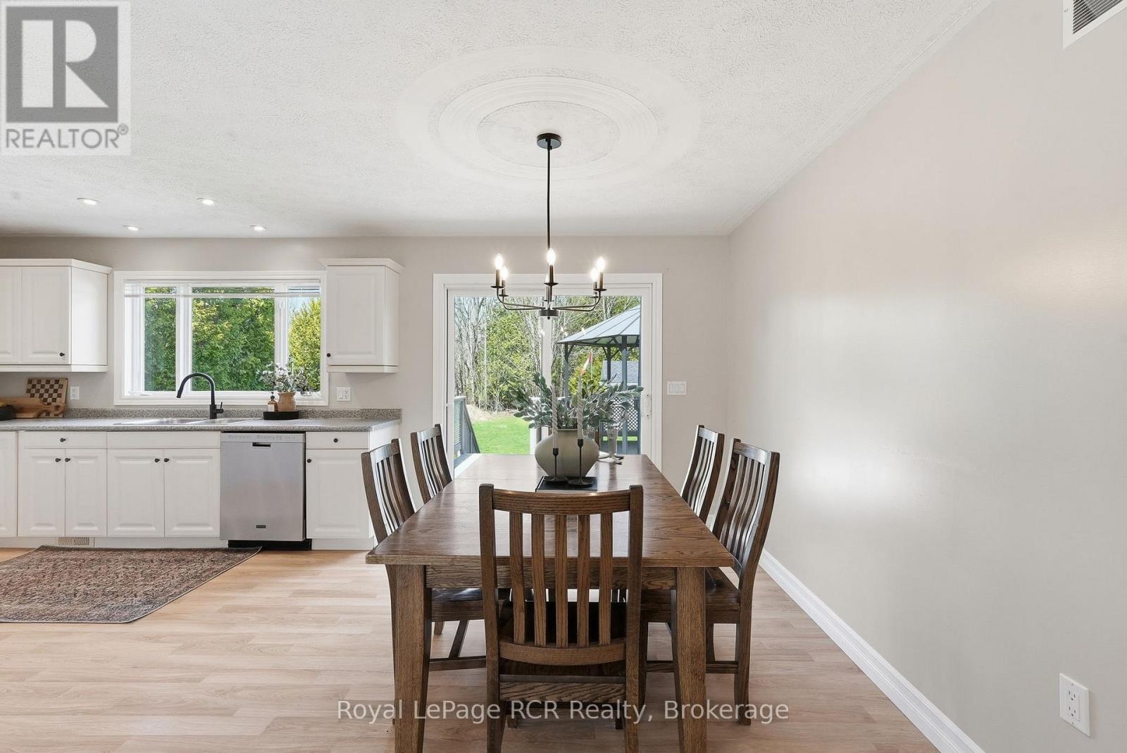 406 Alice Street, Saugeen Shores, Ontario  N0H 2L0 - Photo 14 - X13091456