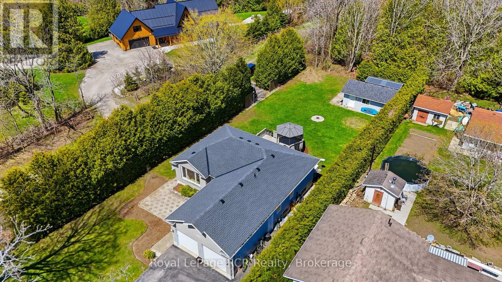 406 Alice Street, Saugeen Shores, Ontario  N0H 2L0 - Photo 2 - X13091456