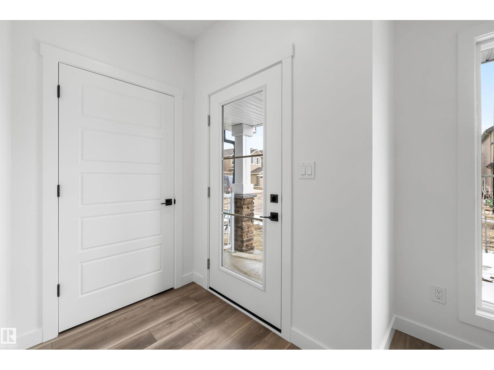335 Sunland Wy, Sherwood Park, Alberta  T8H 2Y8 - Photo 2 - E4486005