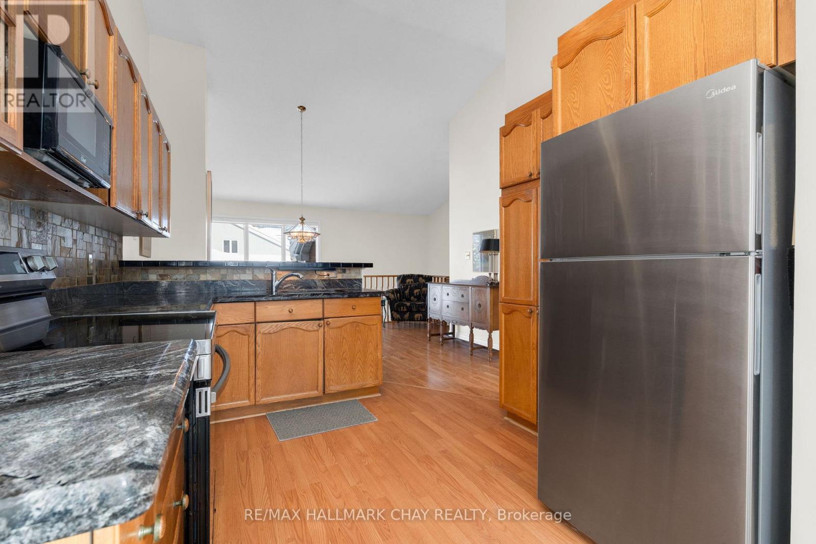 3 - 355 Blake Street, Barrie, Ontario  L4M 1L1 - Photo 10 - S12761446