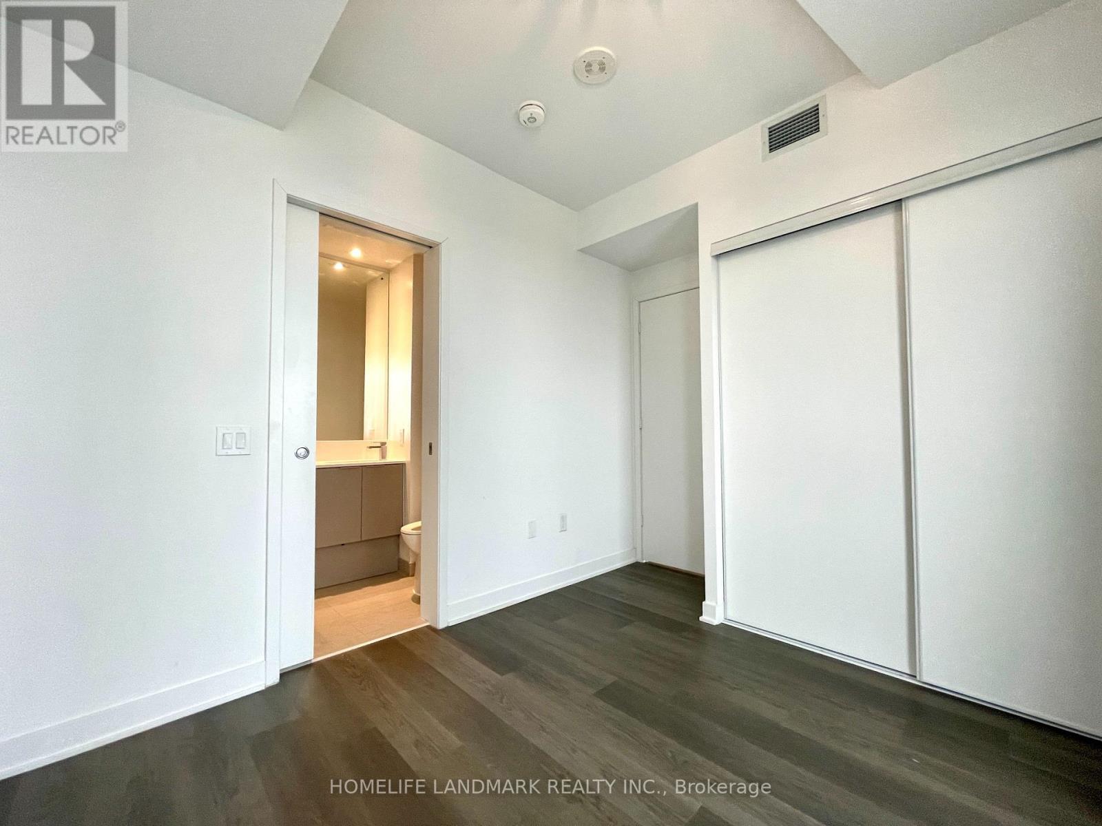 5607 - 3900 Confederation Parkway, Mississauga, Ontario  M5B 0M3 - Photo 16 - W13017830