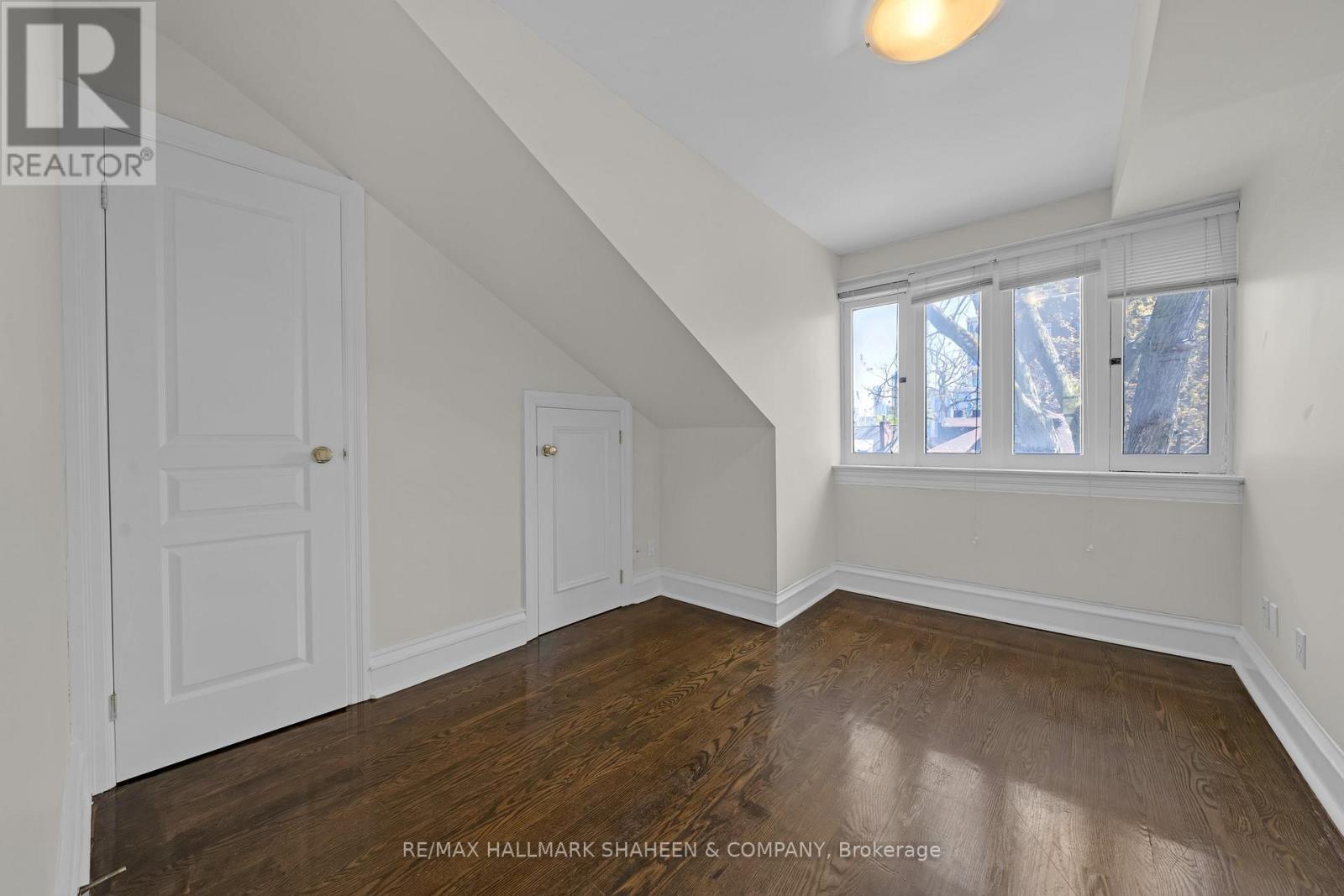 3 - 12 Foxbar Road, Toronto, Ontario  M4V 2G6 - Photo 5 - C13072836