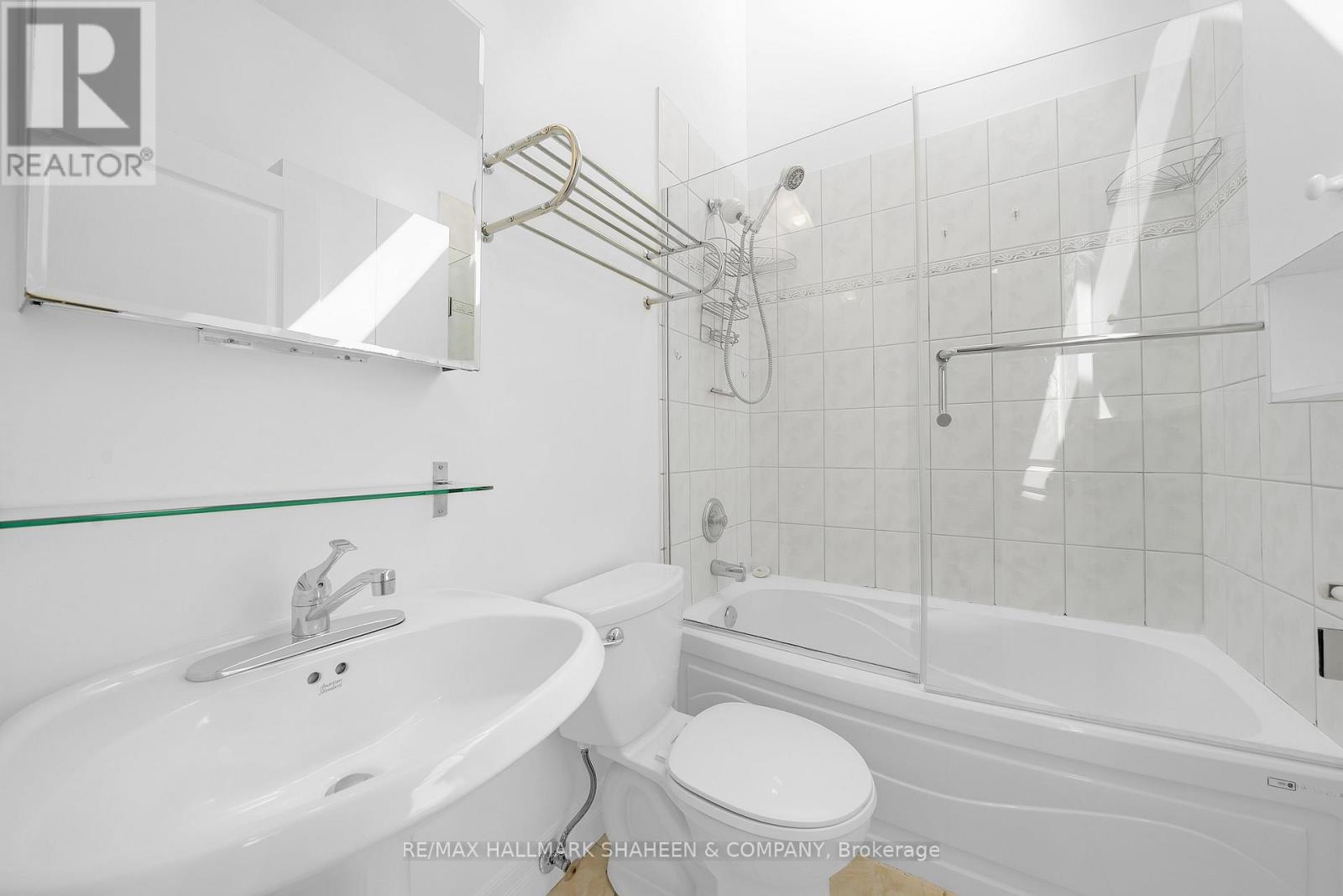 3 - 12 Foxbar Road, Toronto, Ontario  M4V 2G6 - Photo 8 - C13072836