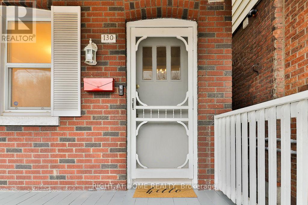 130 Springdale Boulevard, Toronto, Ontario  M4J 1W9 - Photo 3 - E13087862