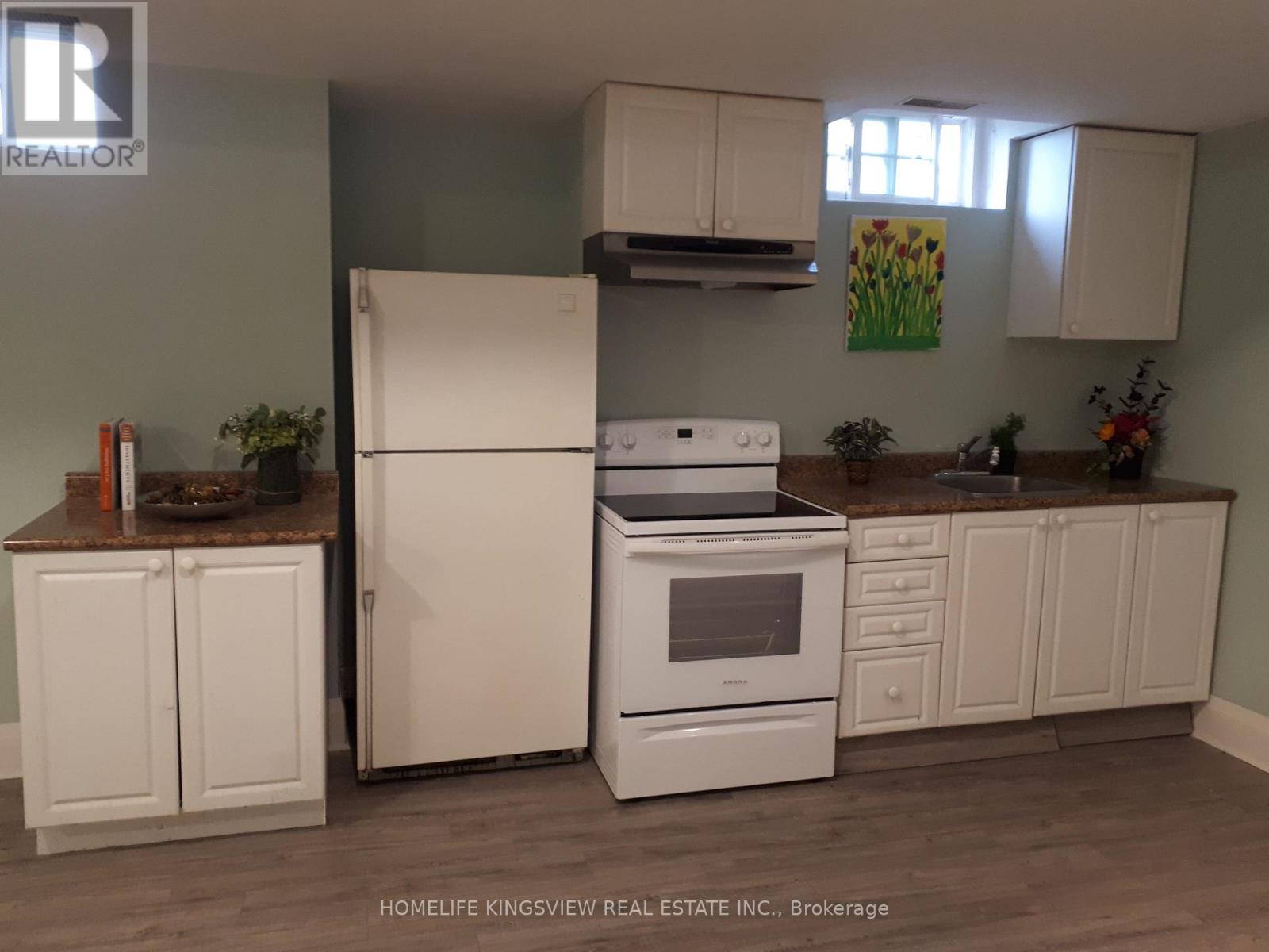 18 Corvette Avenue, Toronto, Ontario  M1K 3E8 - Photo 8 - E13084432