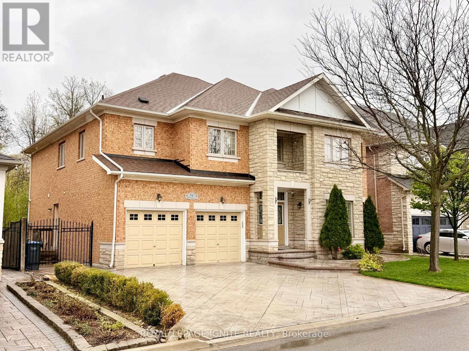 36 Valleyridge Crescent, Brampton, Ontario  L6P 2C8 - Photo 2 - W13087540