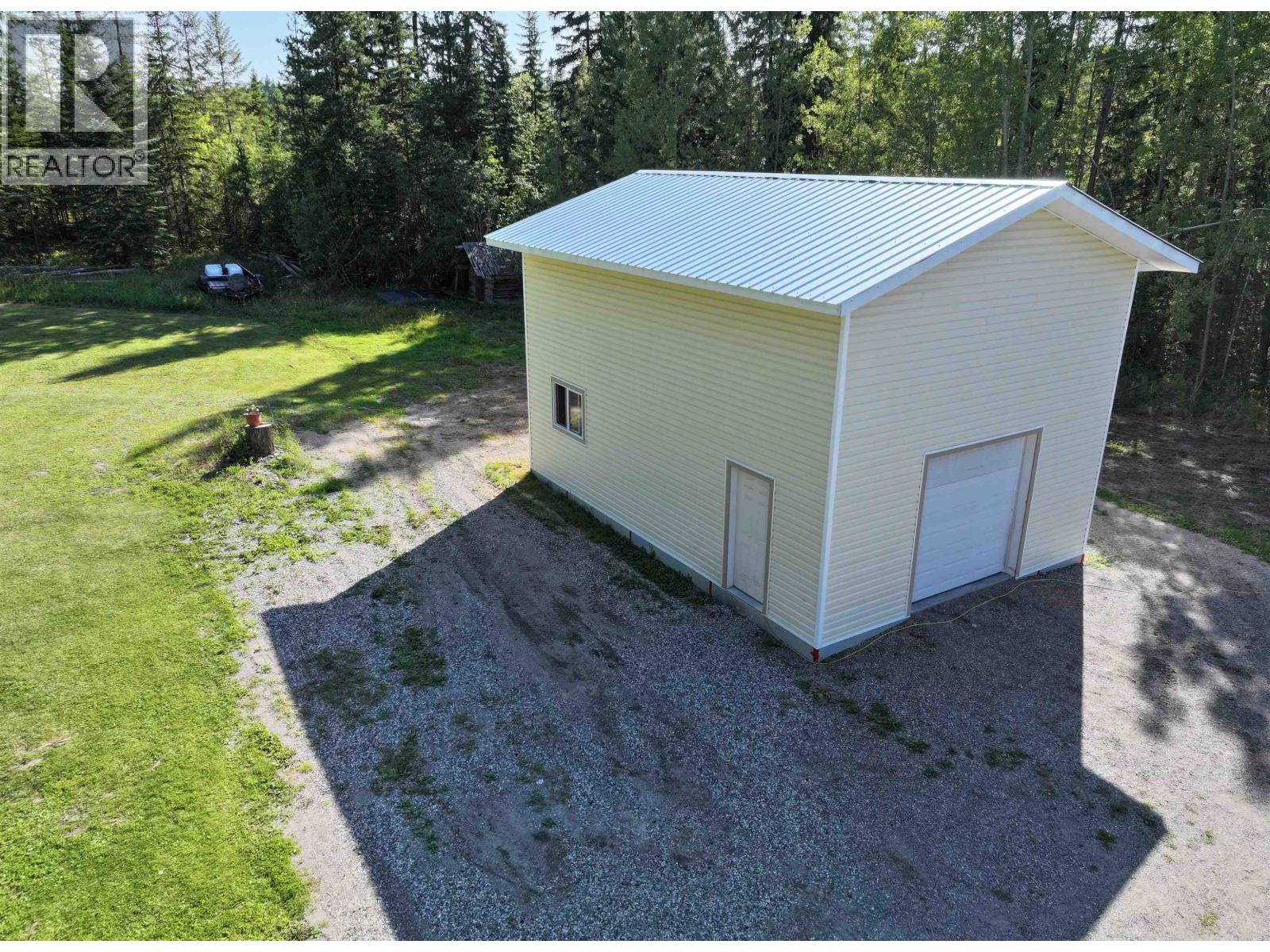 2071 Blackwater Road, Quesnel, British Columbia  V2J 7B4 - Photo 7 - R3119588
