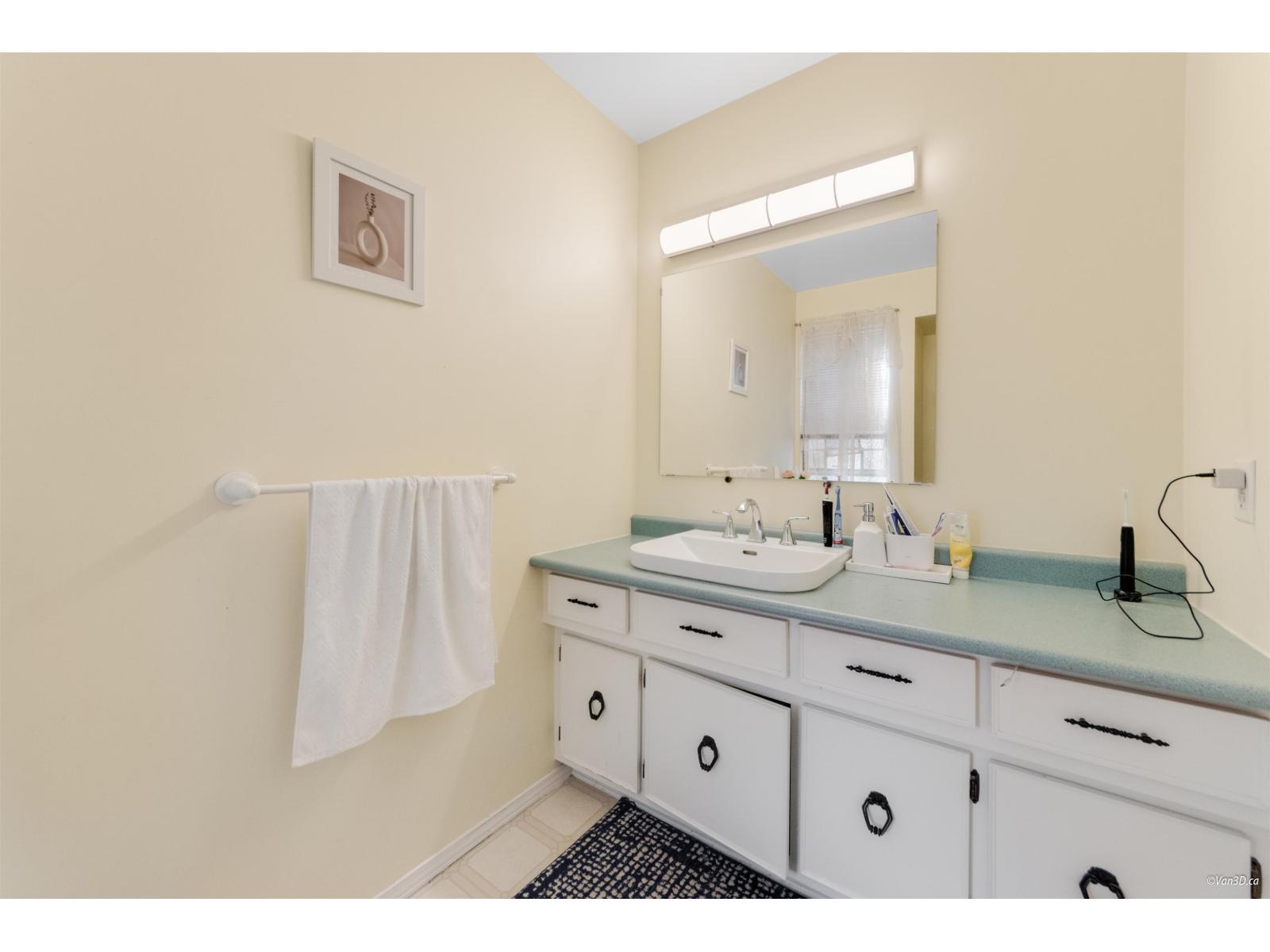 72 13756 Central Avenue, Surrey, British Columbia  V3T 1R9 - Photo 10 - R3120247