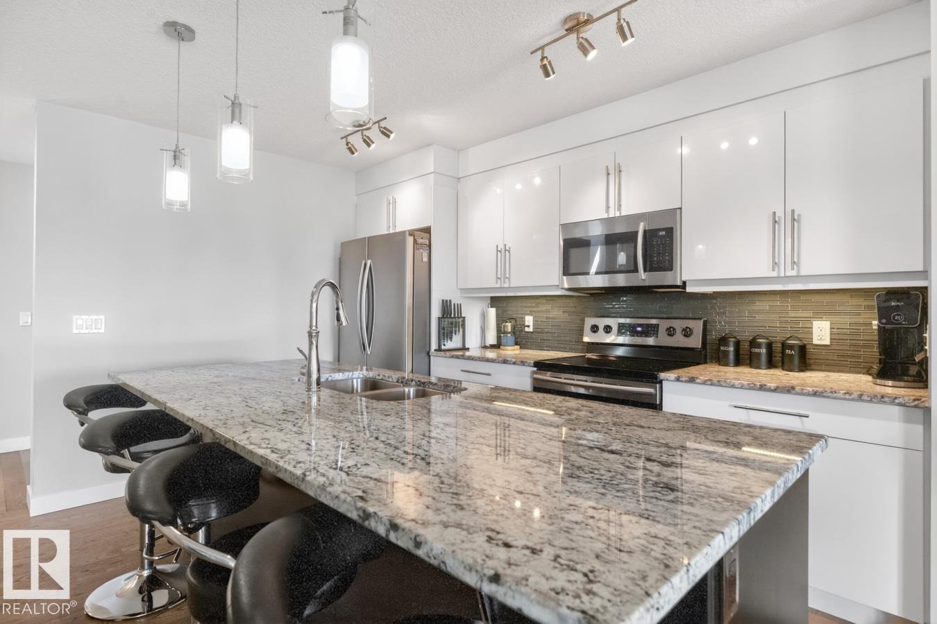 7135 Cardinal Wy Sw, Edmonton, Alberta  T6W 1Z3 - Photo 4 - E4486001