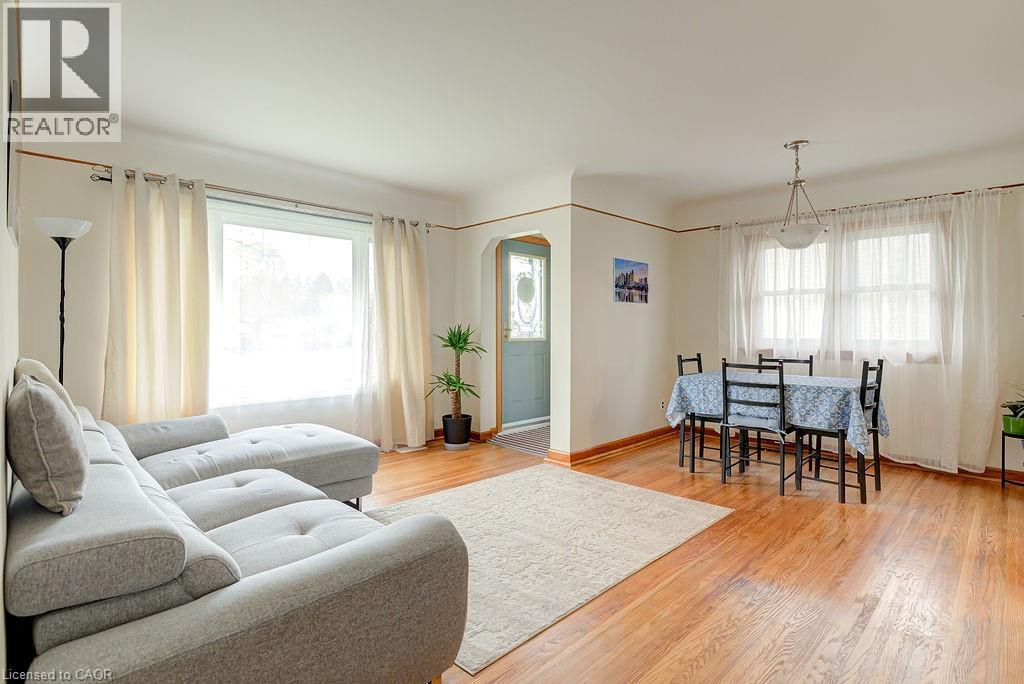 10 Elmwood Avenue, Kitchener, Ontario  N2H 6G4 - Photo 7 - 40825223