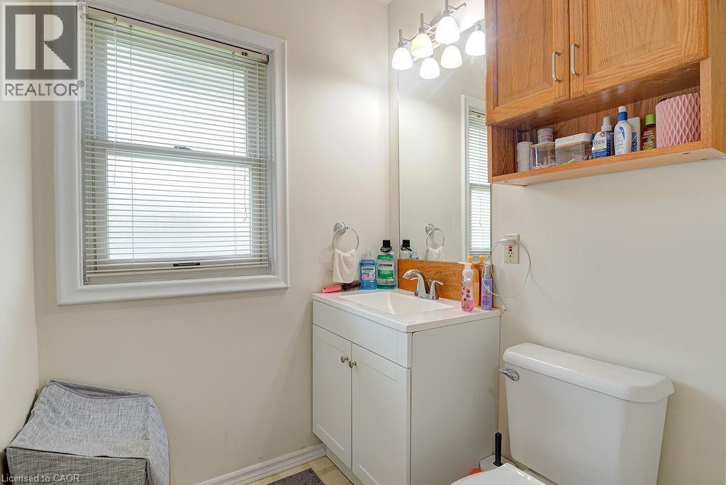 10 Elmwood Avenue, Kitchener, Ontario  N2H 6G4 - Photo 22 - 40825223