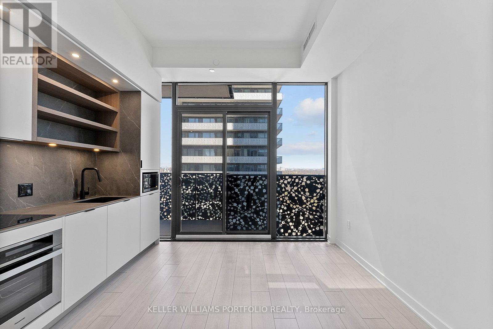 3011 - 55 Charles Street E, Toronto, Ontario  M4Y 0J1 - Photo 6 - C13091314