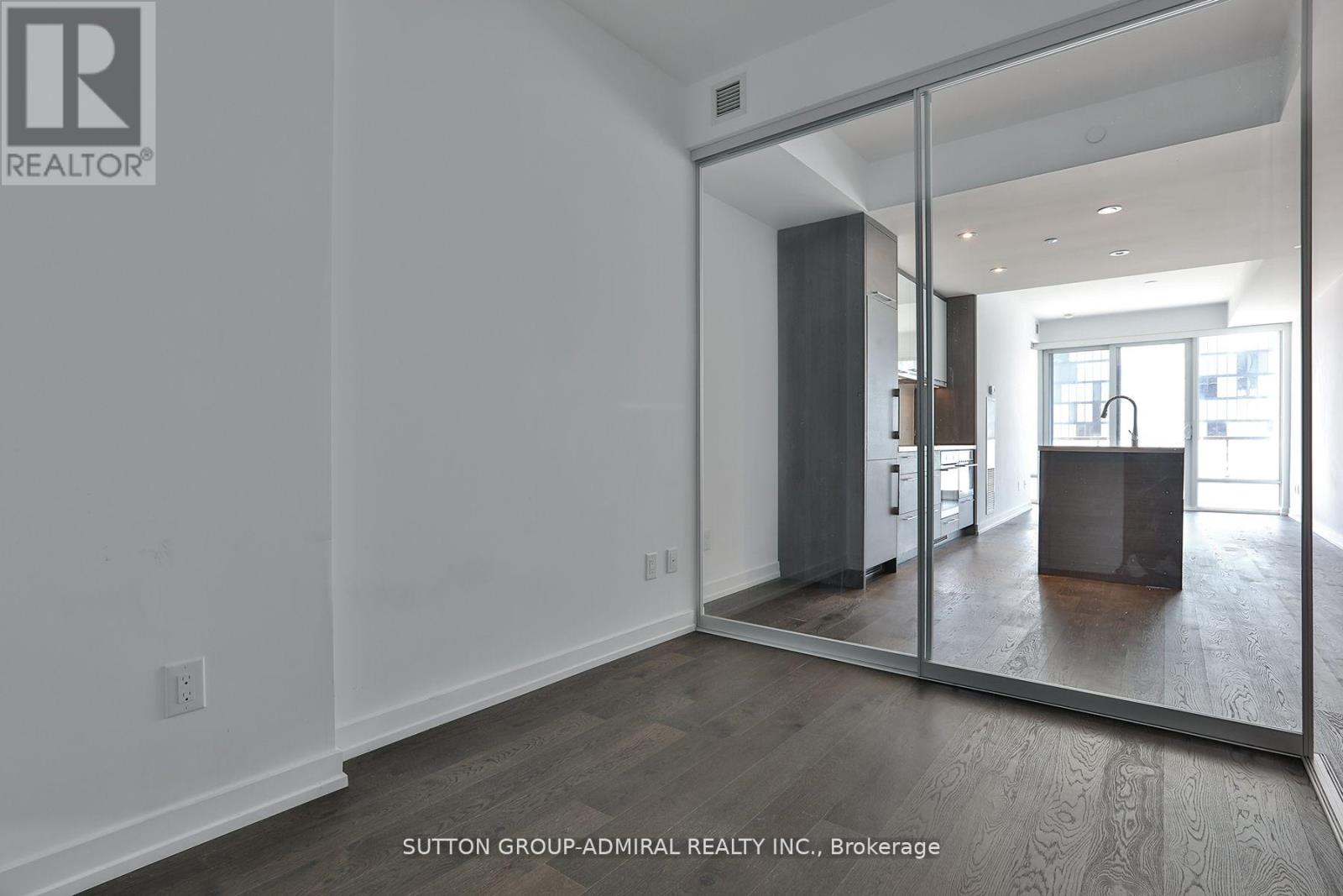 2308 - 488 University Avenue, Toronto (Kensington-Chinatown), Ontario  M5G 0C1 - Photo 11 - C13091370