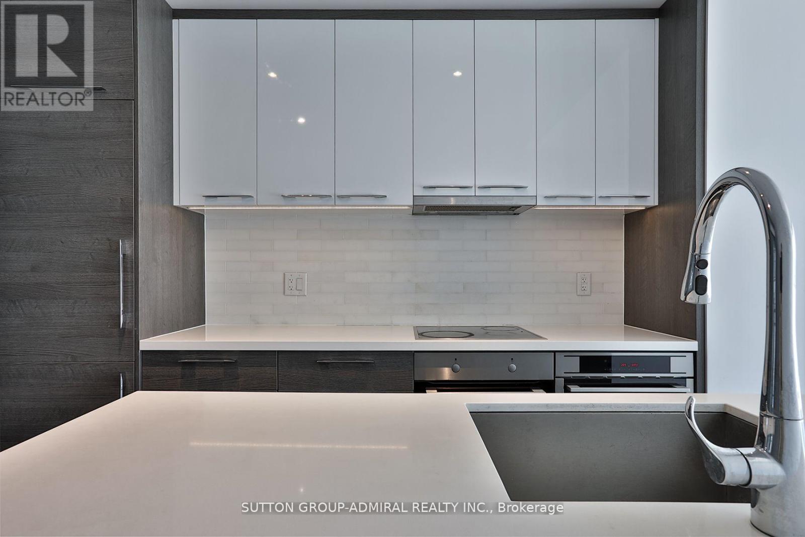 2308 - 488 University Avenue, Toronto (Kensington-Chinatown), Ontario  M5G 0C1 - Photo 17 - C13091370