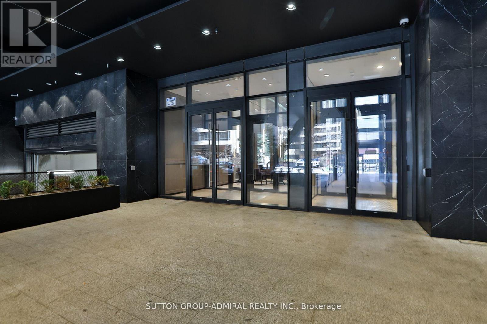 2308 - 488 University Avenue, Toronto (Kensington-Chinatown), Ontario  M5G 0C1 - Photo 2 - C13091370