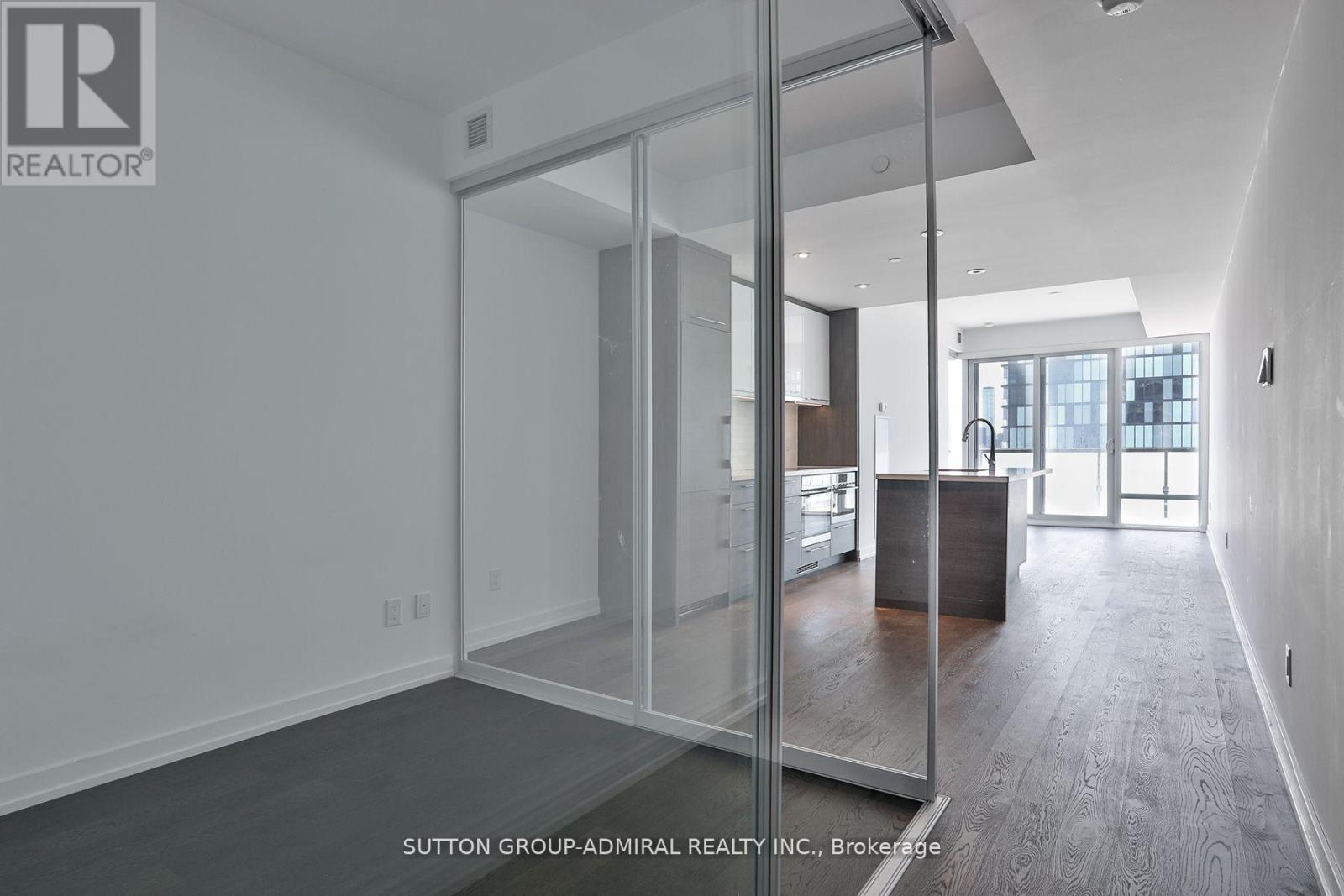 2308 - 488 University Avenue, Toronto (Kensington-Chinatown), Ontario  M5G 0C1 - Photo 8 - C13091370