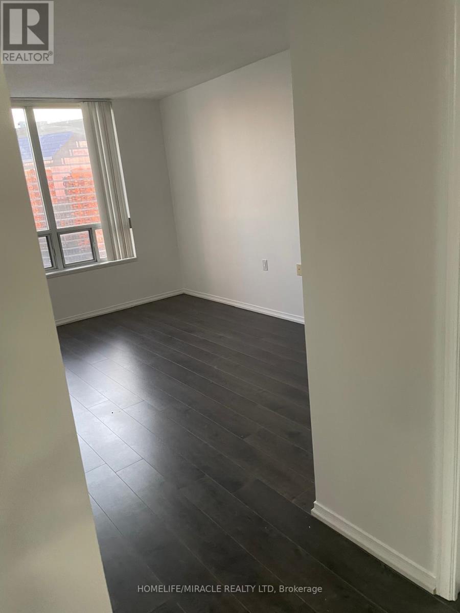 Ph 201 - 35 Finch Avenue E, Toronto, Ontario  M2N 6Z8 - Photo 2 - C13091390