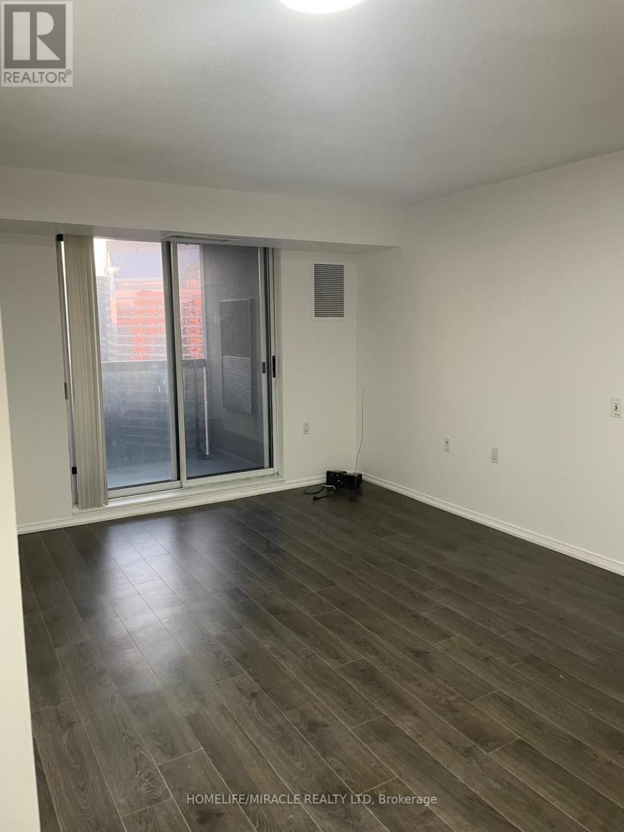 Ph 201 - 35 Finch Avenue E, Toronto, Ontario  M2N 6Z8 - Photo 3 - C13091390