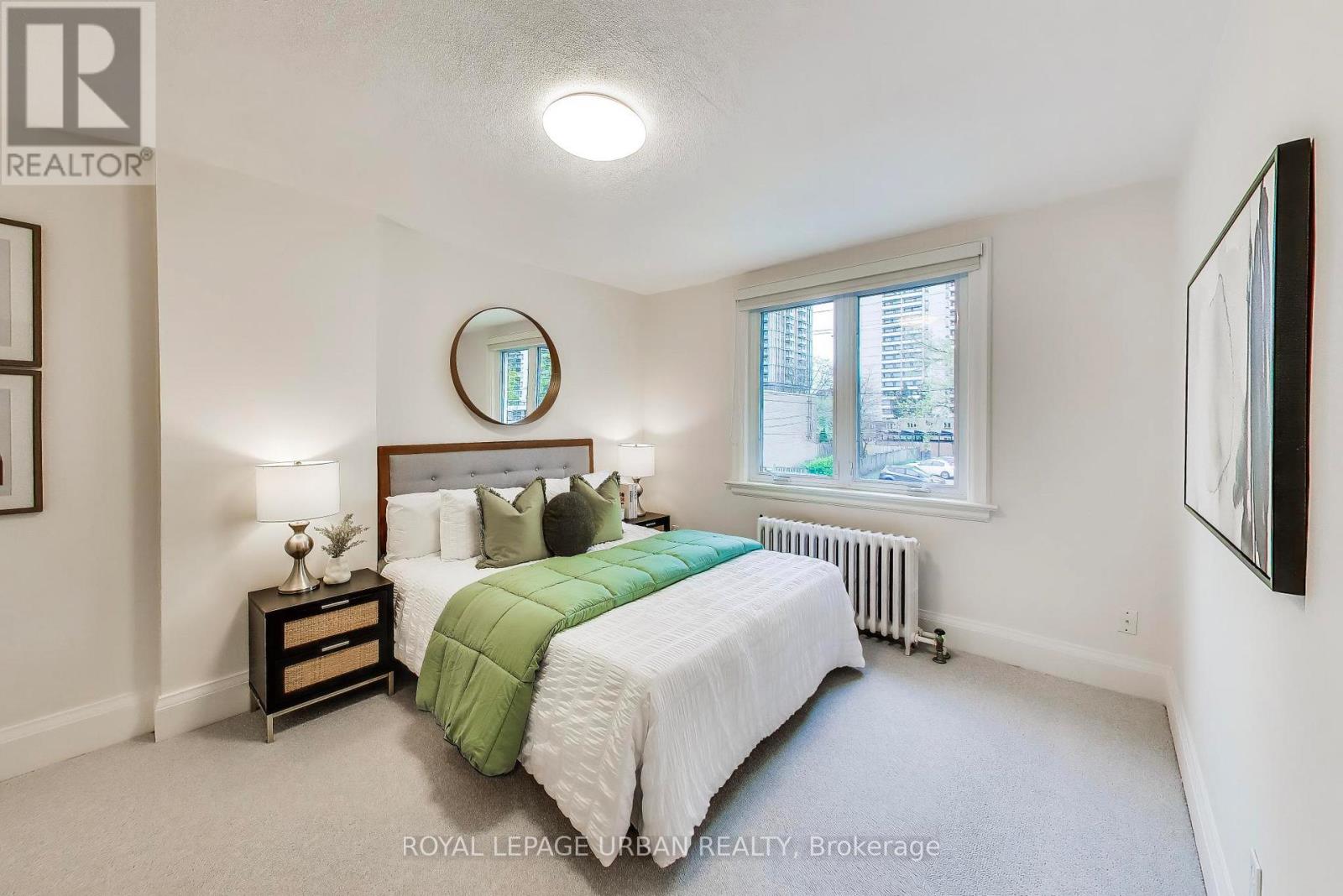176 Davisville Avenue, Toronto, Ontario  M4S 1E8 - Photo 16 - C13091480