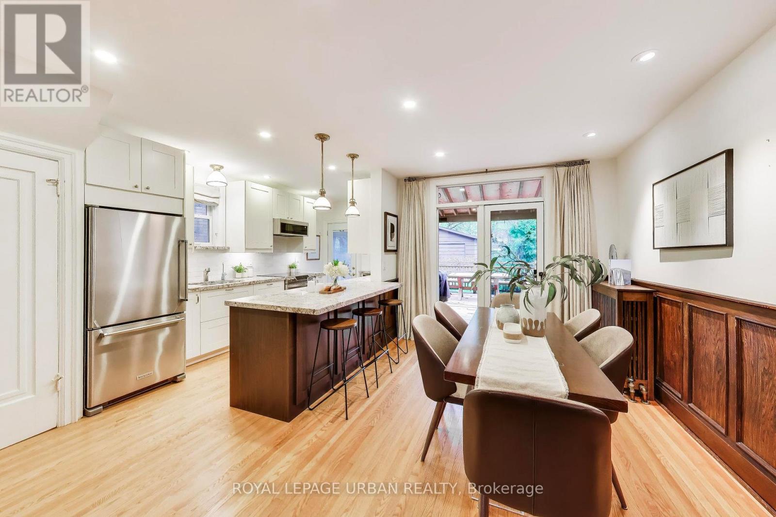 176 Davisville Avenue, Toronto, Ontario  M4S 1E8 - Photo 9 - C13091480
