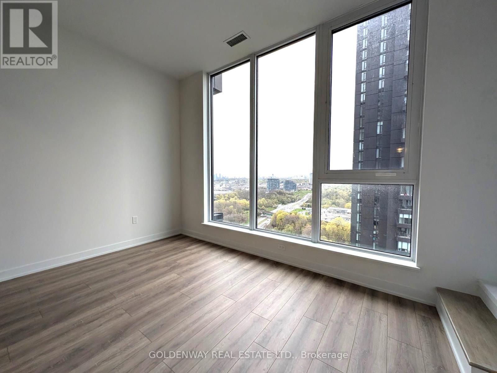 2301 - 5 Quarrington Lane, Toronto, Ontario  M3C 0S4 - Photo 11 - C13091602