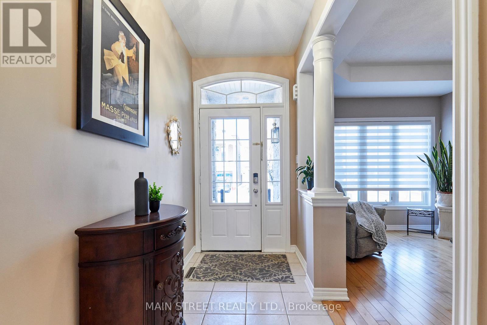 6 Oswell Drive, Ajax, Ontario  L1Z 0J3 - Photo 7 - E13091248