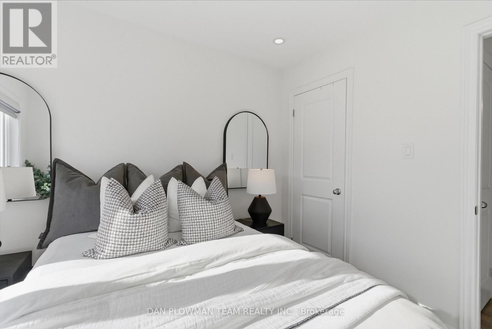 2431 Nantucket Chase, Pickering, Ontario  L1X 0E4 - Photo 31 - E13091268