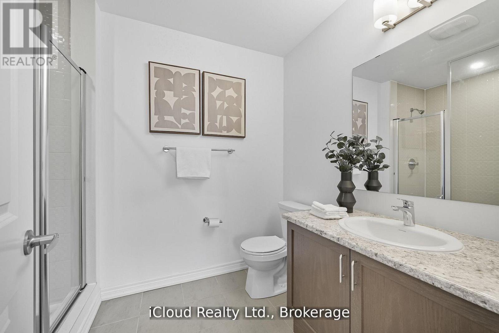 1117 Lockie Drive, Oshawa, Ontario  L1L 0R9 - Photo 10 - E13091292