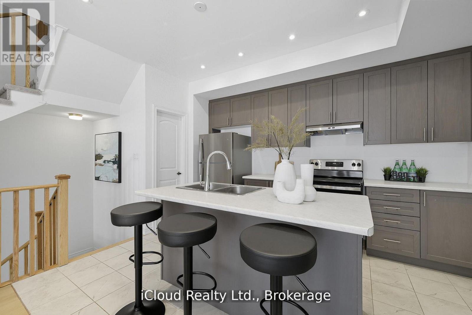 1117 Lockie Drive, Oshawa, Ontario  L1L 0R9 - Photo 23 - E13091292