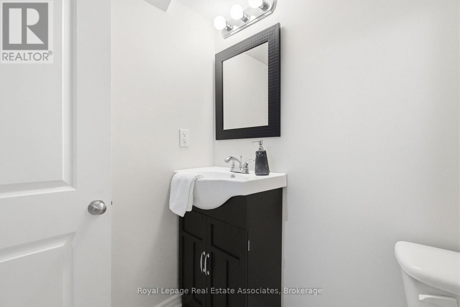 228 Brookhill Boulevard, Clarington, Ontario  L1C 0M2 - Photo 28 - E13091318