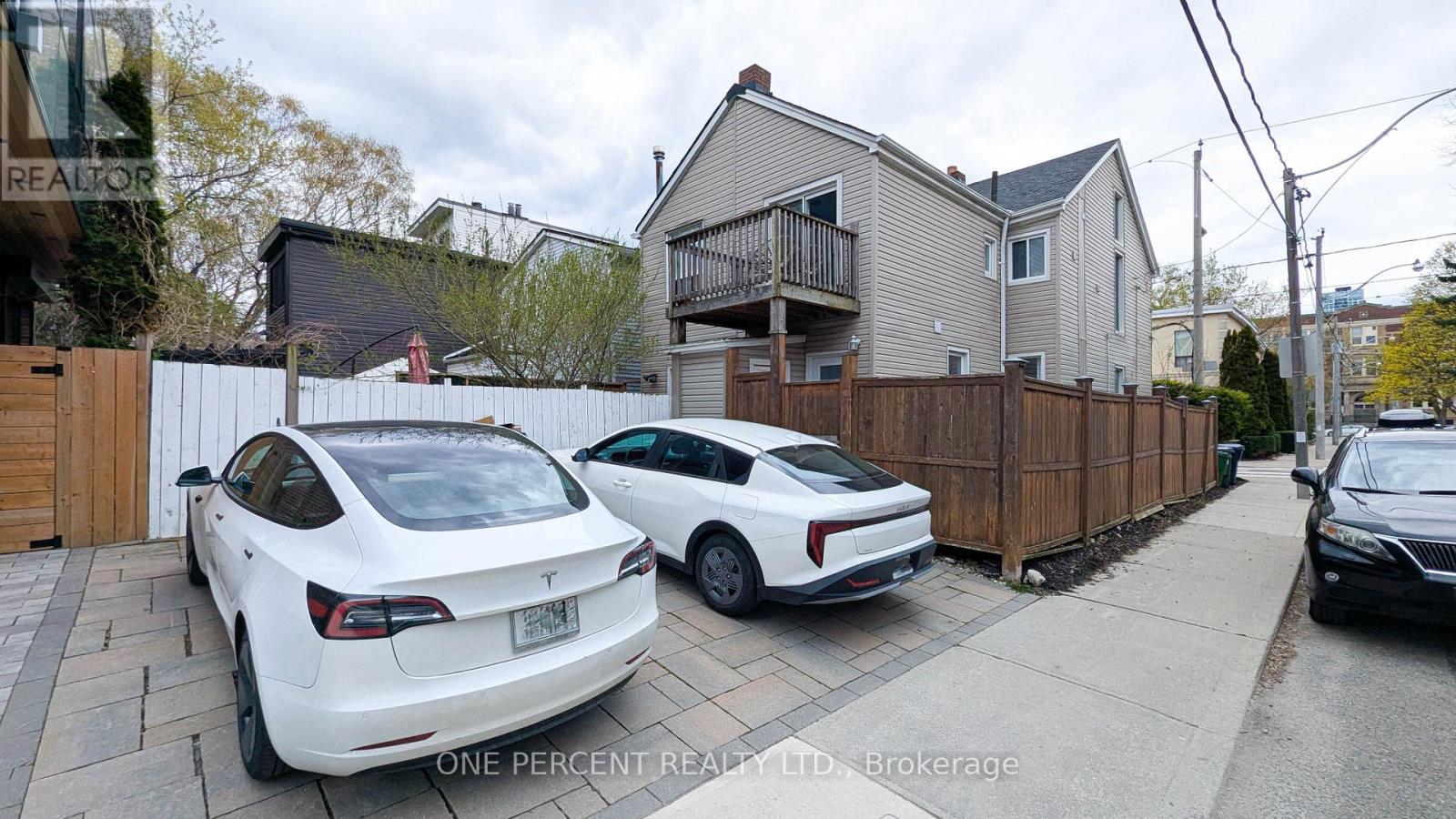 119 De Grassi Street, Toronto, Ontario  M4M 2K5 - Photo 23 - E13091364