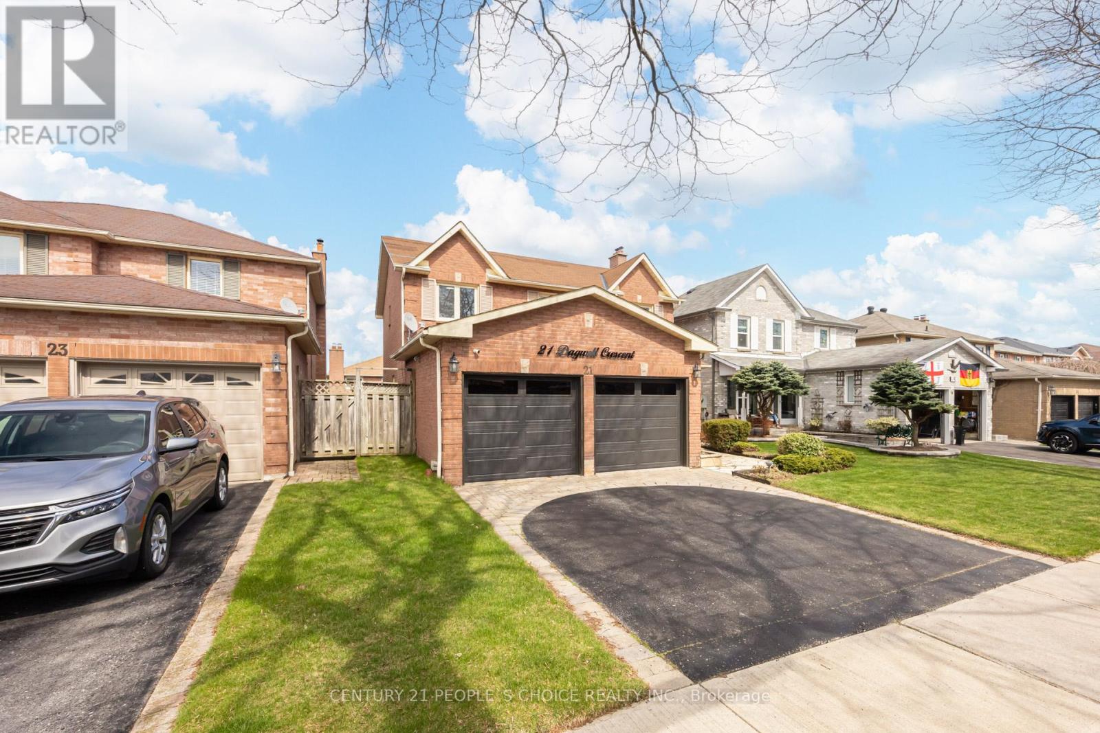 21 Dagwell Crescent, Ajax, Ontario  L1T 3M8 - Photo 2 - E13091366