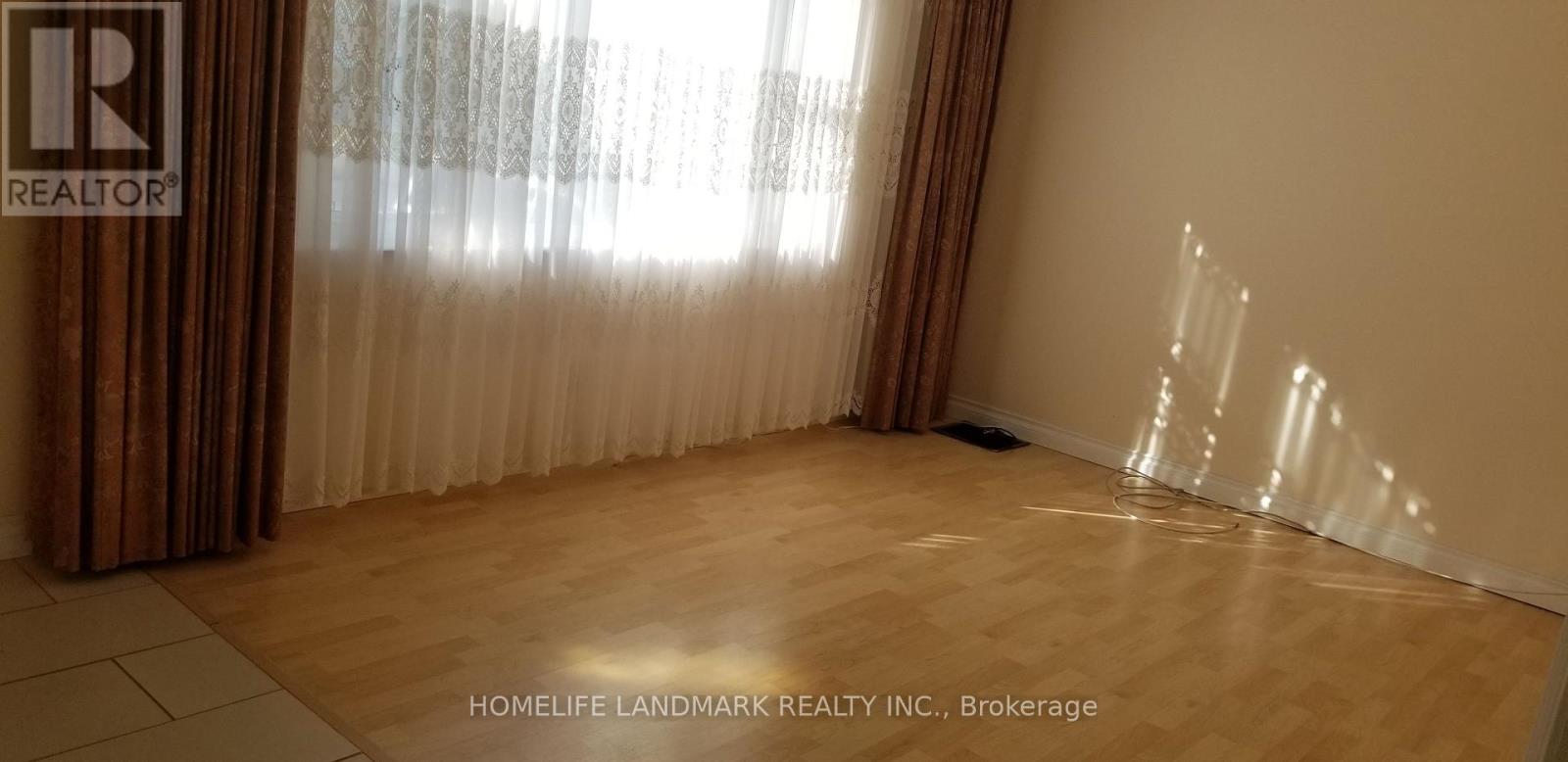 (Full House) - 19 Winterer Avenue, Toronto, Ontario  M1K 4L6 - Photo 18 - E13091476
