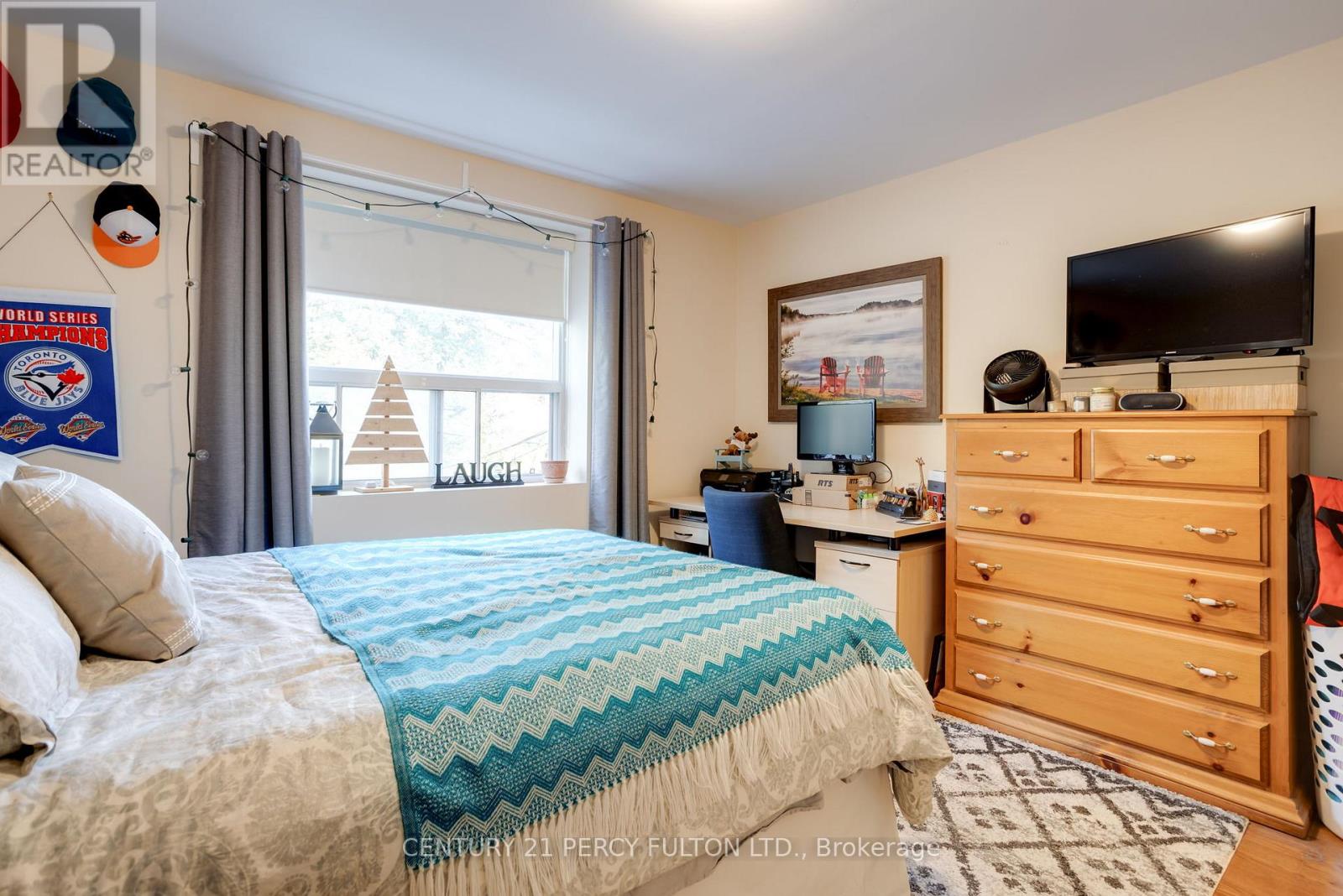 Main - 209 Coxwell Avenue, Toronto, Ontario  M4L 3B4 - Photo 11 - E13091568