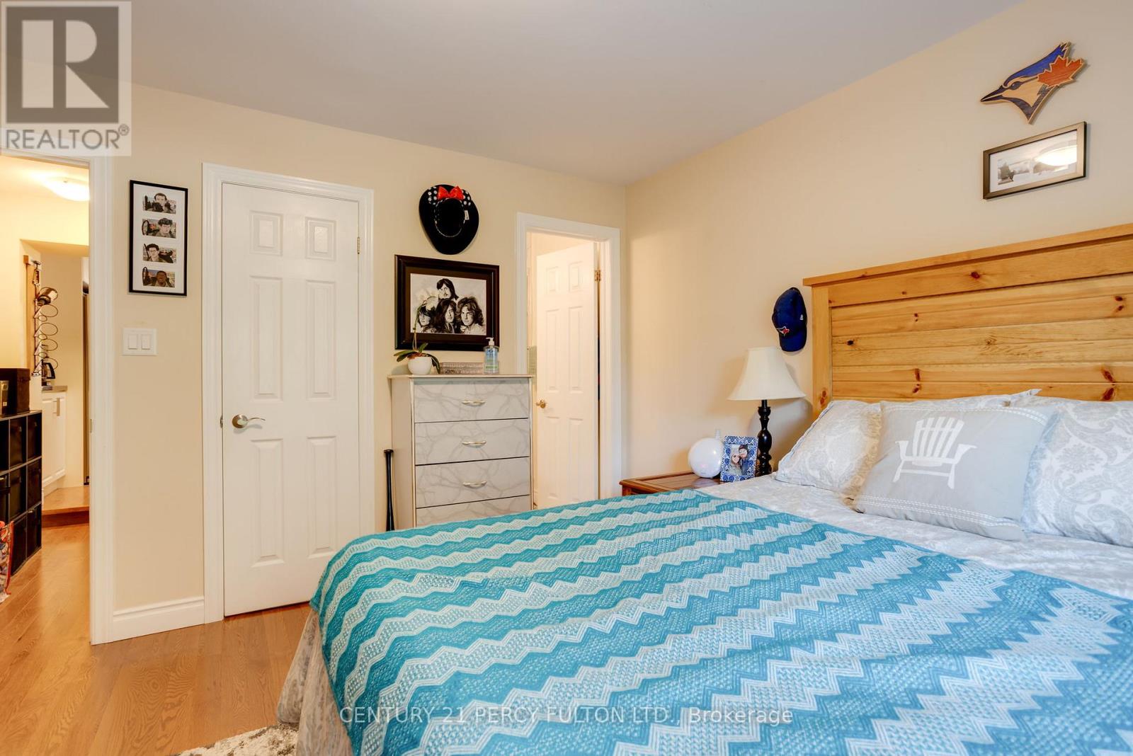 Main - 209 Coxwell Avenue, Toronto, Ontario  M4L 3B4 - Photo 12 - E13091568