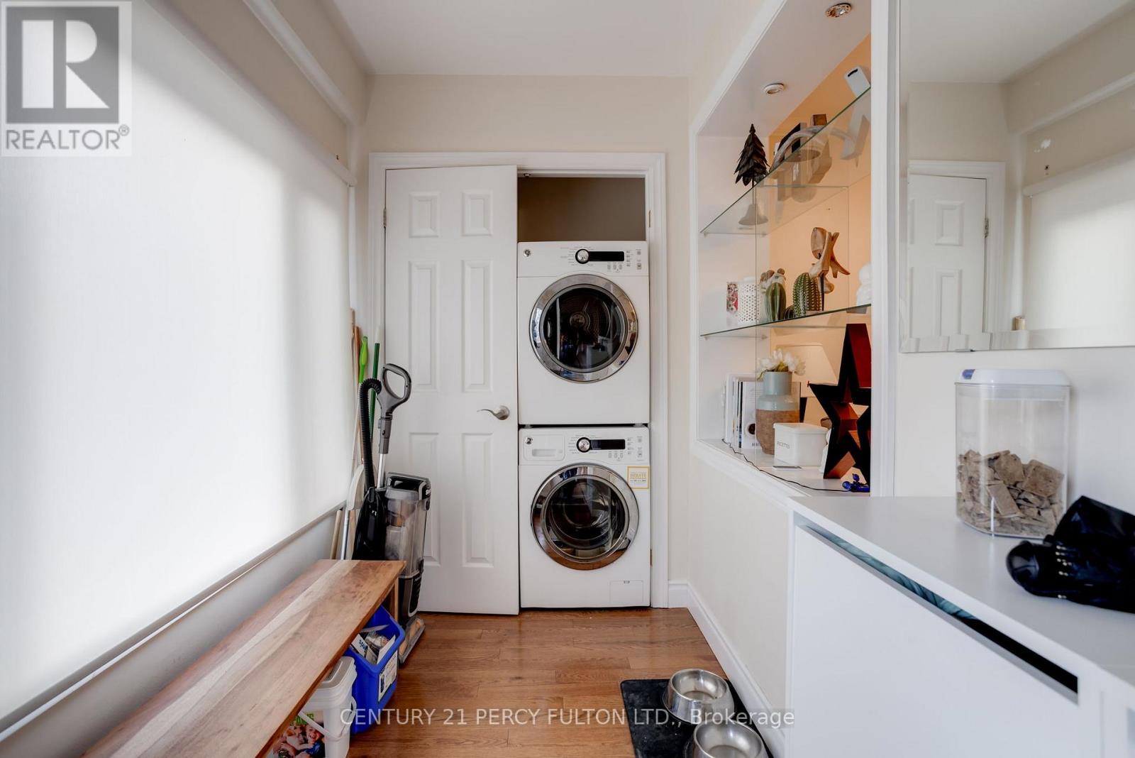 Main - 209 Coxwell Avenue, Toronto, Ontario  M4L 3B4 - Photo 14 - E13091568