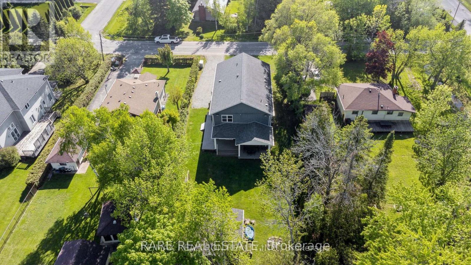 1231 Temple Avenue, Innisfil, Ontario  L0L 1C0 - Photo 2 - N12938312