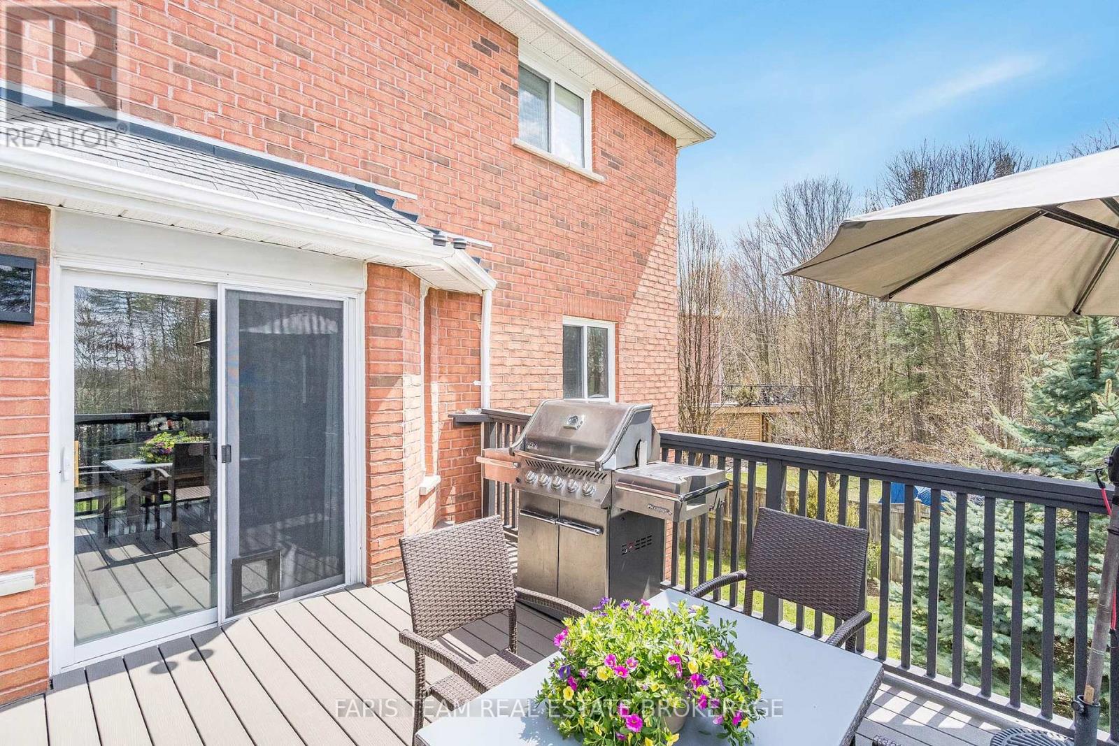 11 Berry Court, Barrie, Ontario  L4N 0J6 - Photo 34 - S12986420