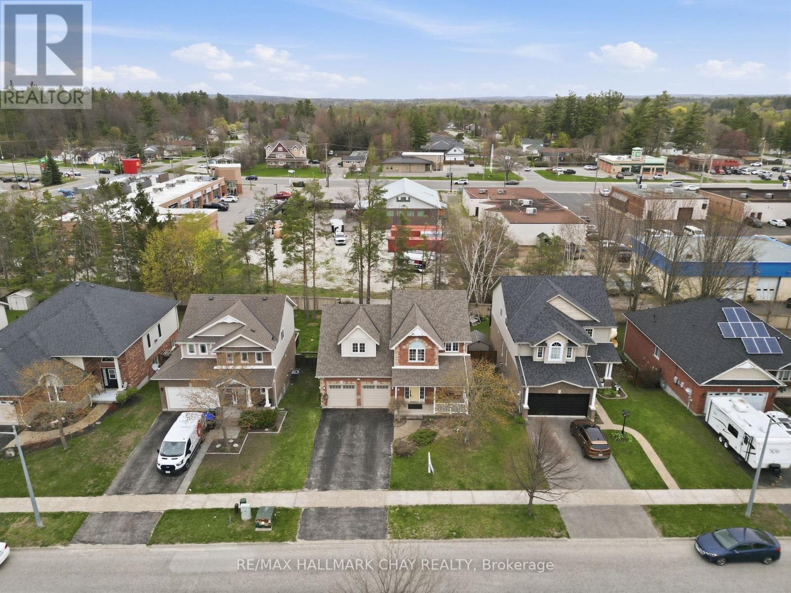 17 Armeda Clow Crescent, Essa, Ontario  L3W 0H7 - Photo 46 - N13091440