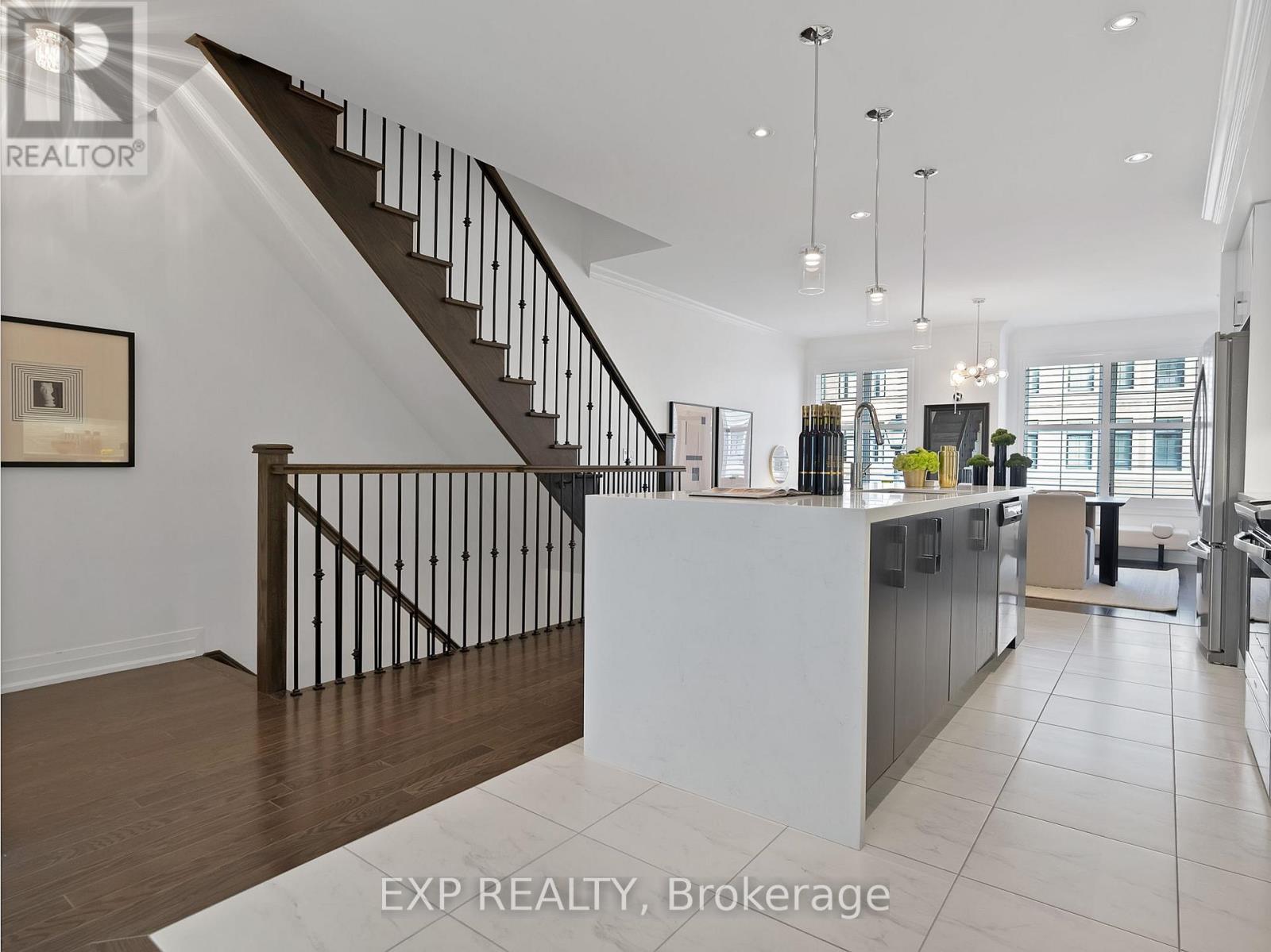35 Mcgurran Lane, Richmond Hill, Ontario  L4B 0G8 - Photo 12 - N13091468