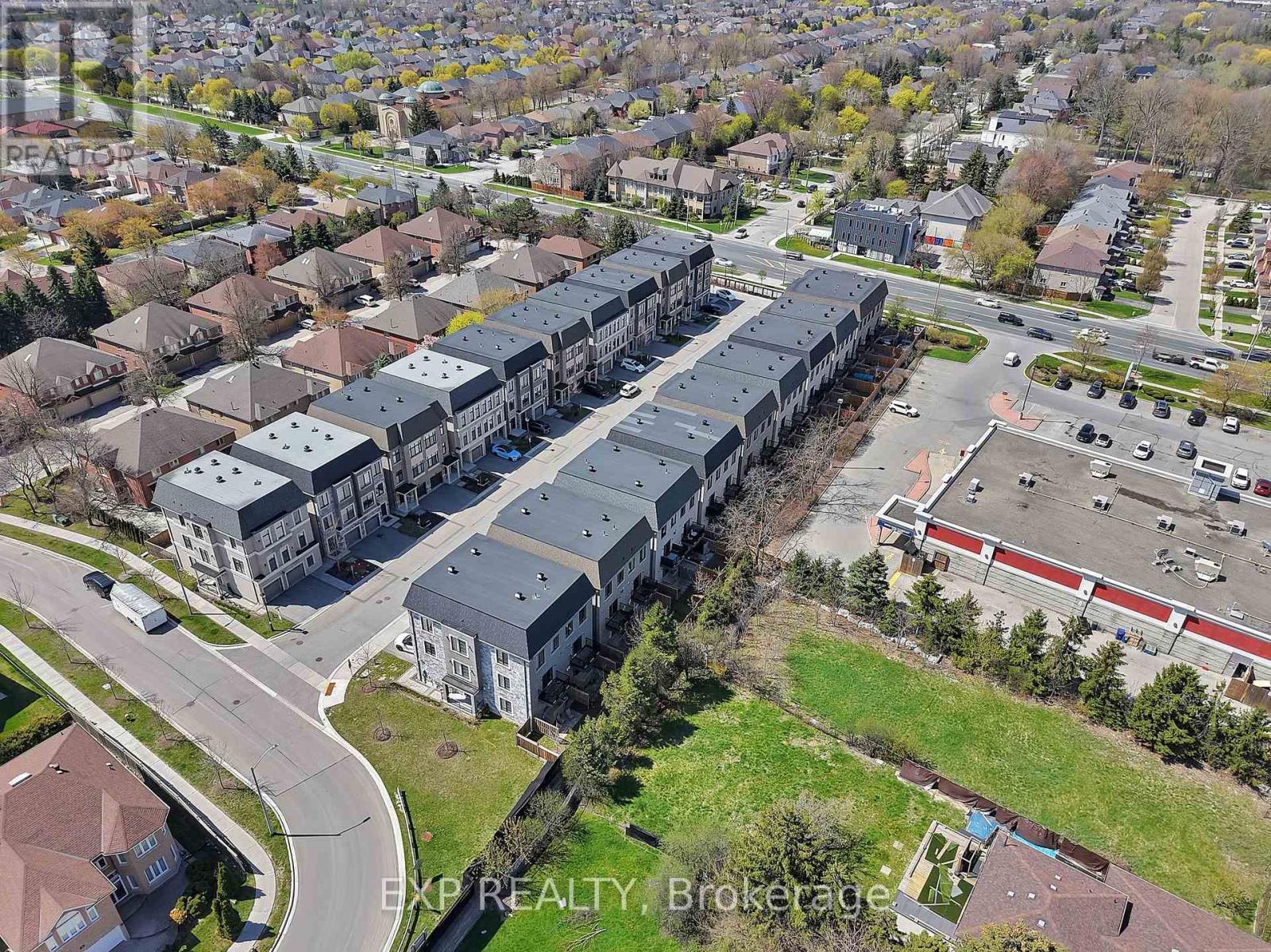 35 Mcgurran Lane, Richmond Hill, Ontario  L4B 0G8 - Photo 49 - N13091468