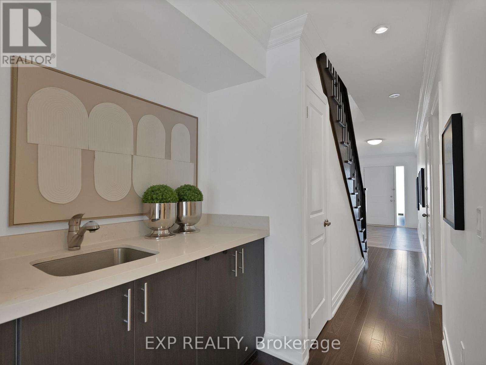 35 Mcgurran Lane, Richmond Hill, Ontario  L4B 0G8 - Photo 5 - N13091468