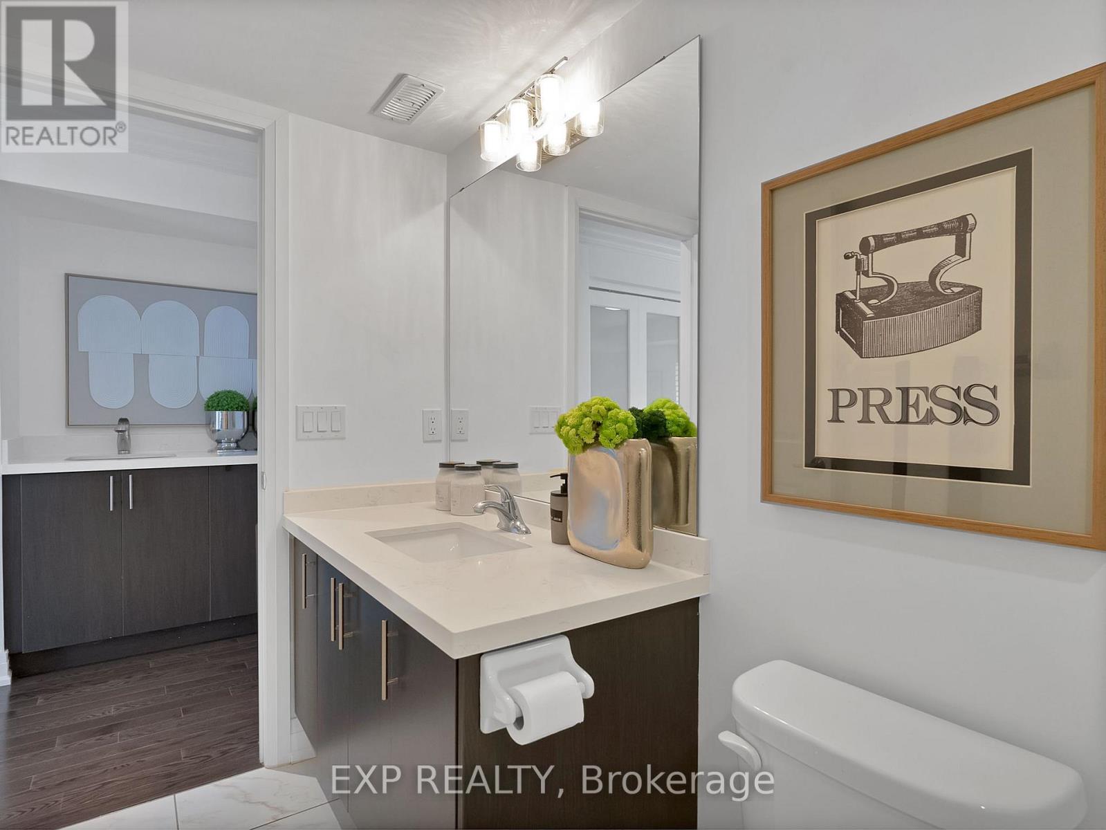 35 Mcgurran Lane, Richmond Hill, Ontario  L4B 0G8 - Photo 7 - N13091468
