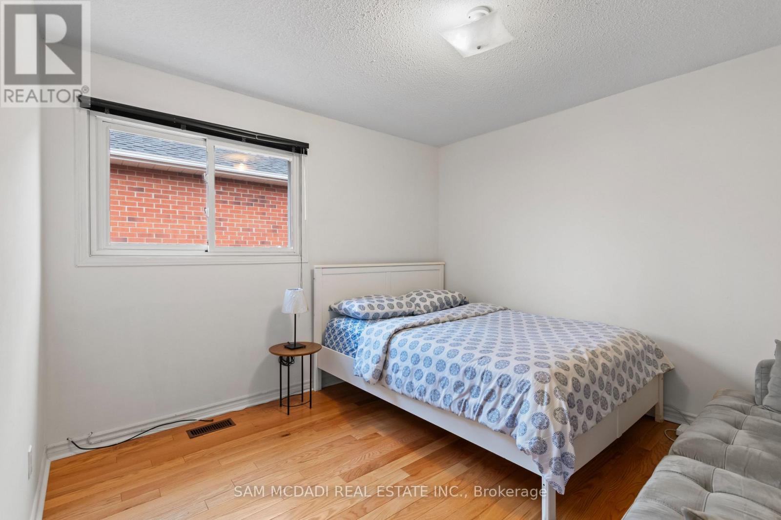 8 Brooklyn Crescent, Markham, Ontario  L3P 7C1 - Photo 17 - N13091520