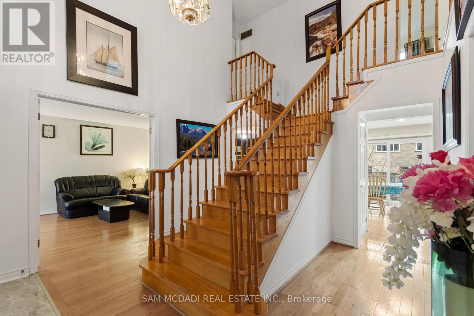 8 Brooklyn Crescent, Markham, Ontario  L3P 7C1 - Photo 3 - N13091520