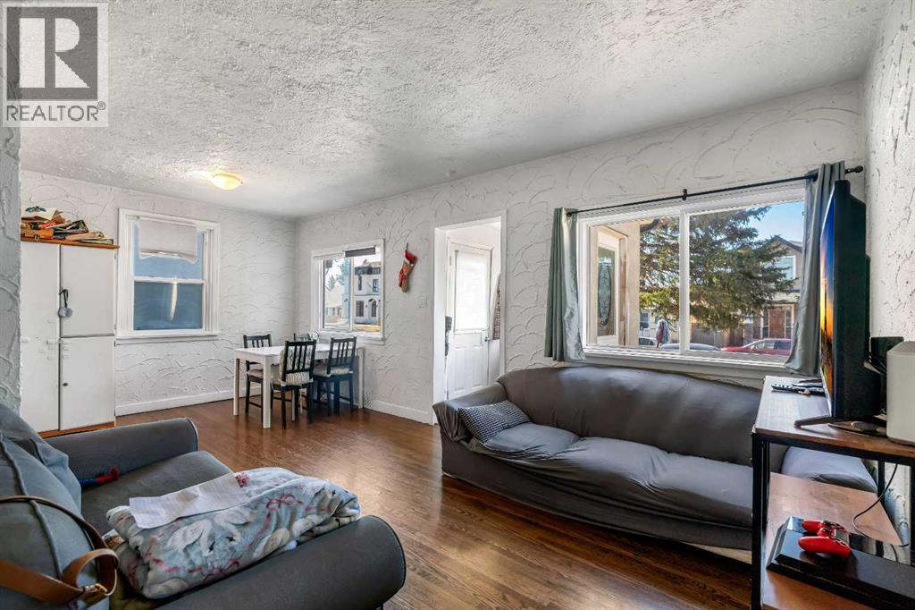 412 23 Avenue Ne, Calgary, Alberta  T2E 1V9 - Photo 12 - A2285446