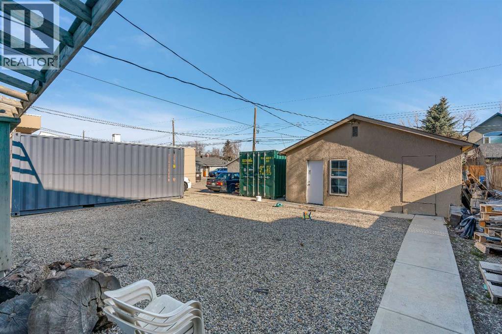 412 23 Avenue Ne, Calgary, Alberta  T2E 1V9 - Photo 5 - A2285446