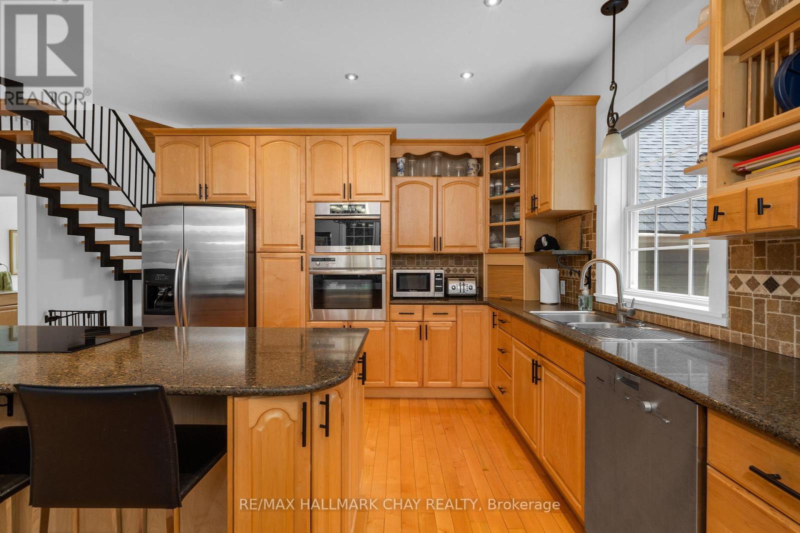 26 Eleventh Street, Midland, Ontario  L4R 4L9 - Photo 15 - S13091286