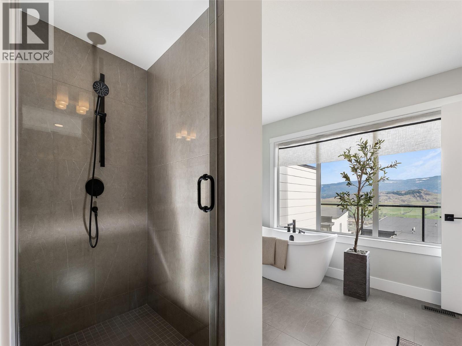 7735 Okanagan Hills Boulevard Unit# 41 Lot# 10, Vernon, British Columbia  V1H 0A7 - Photo 19 - 10386248