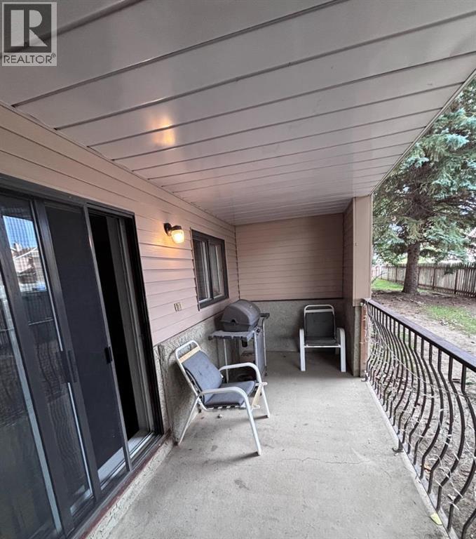 109, 85 Foxbend Crescent N, Lethbridge, Alberta  T1H 5T4 - Photo 15 - A2307918